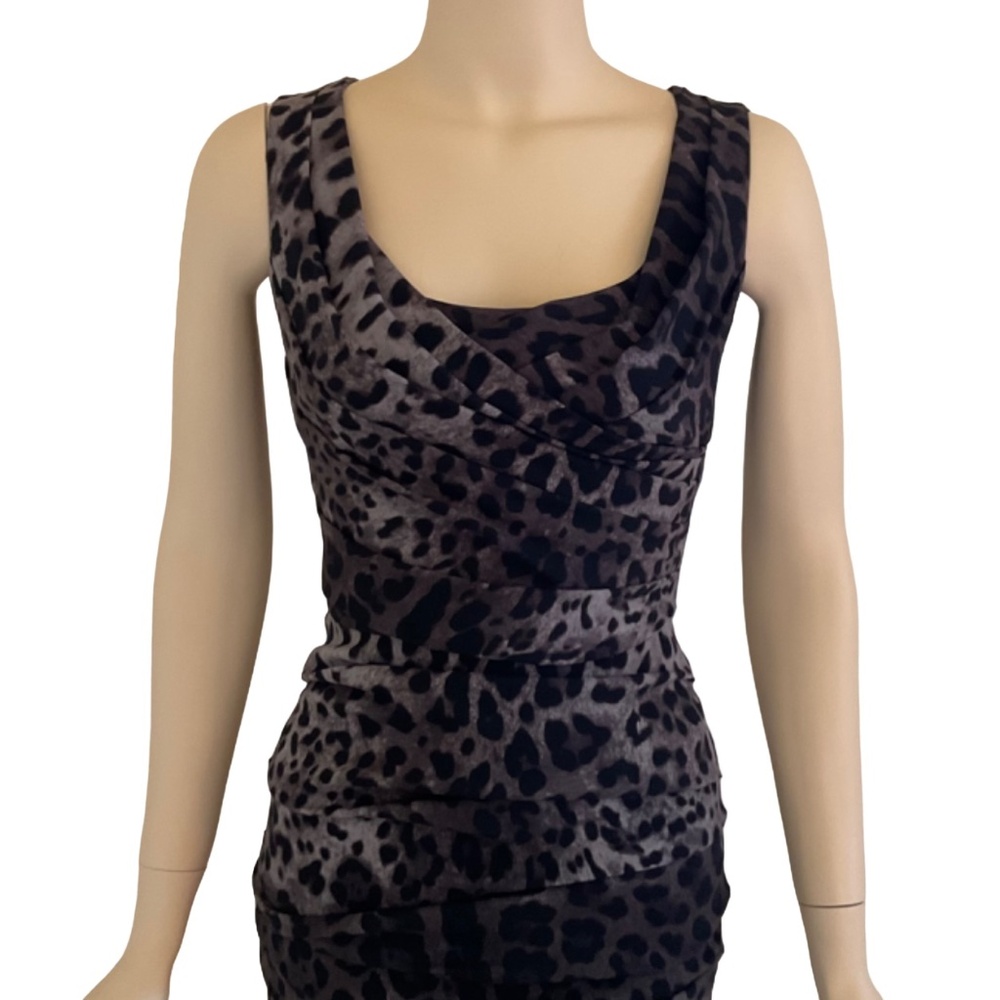 Dolce and Gabbana gray leopard sheath dress US 4 (EU 40) - Picture 2 of 5